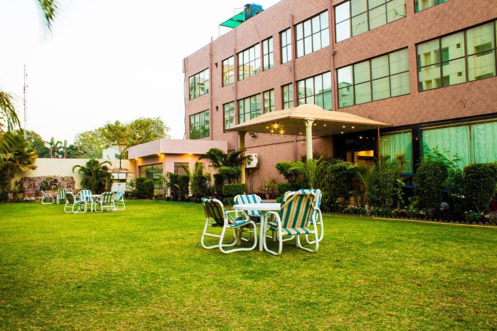 Hotel Country Inn