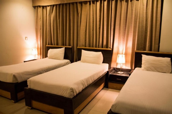 Hotel Country Inn image 18