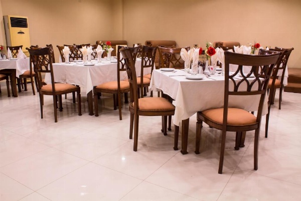 Hotel Country Inn image 8